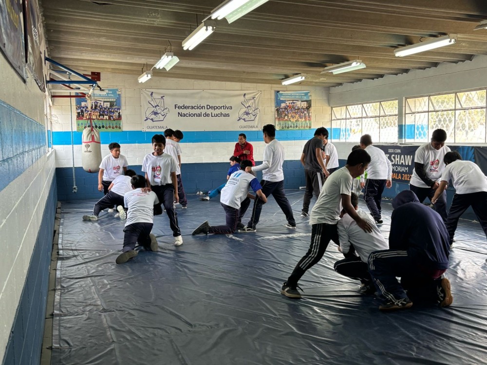 Asociación de Lucha impulsa la captación de talentos en centros educativos