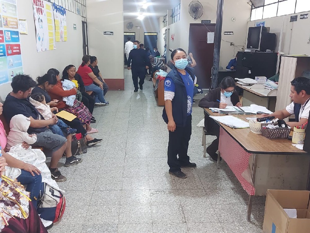 Aumenta número de pacientes en el Centro de Salud de Xela 