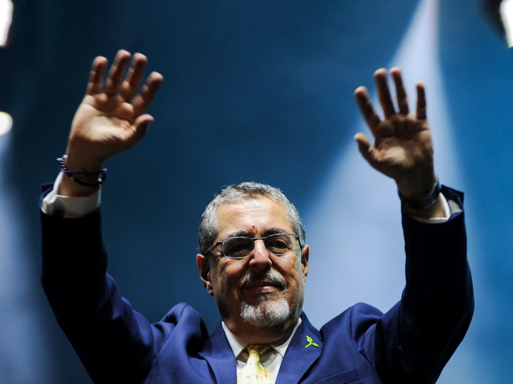 Bernardo Arévalo,el candidato que dio la sorpresa y  se convertirá en el presidente más progresista desde el retorno a la democracia hace casi 40 años 