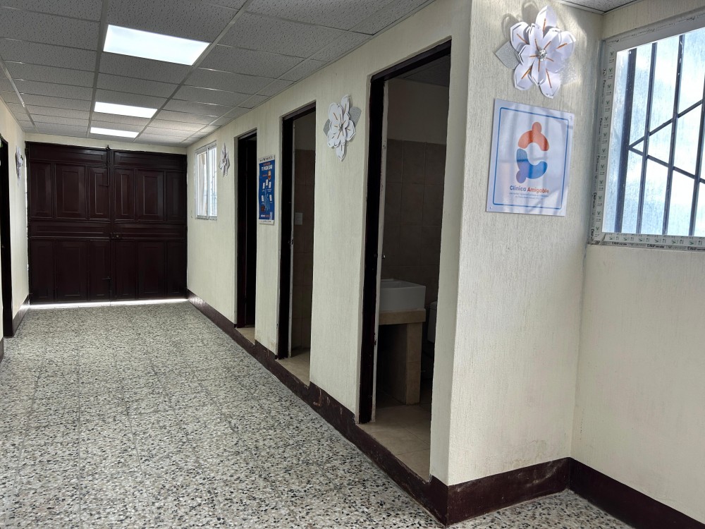 Inauguran clínica para controlar enfermedades de transmisión sexual en La Esperanza