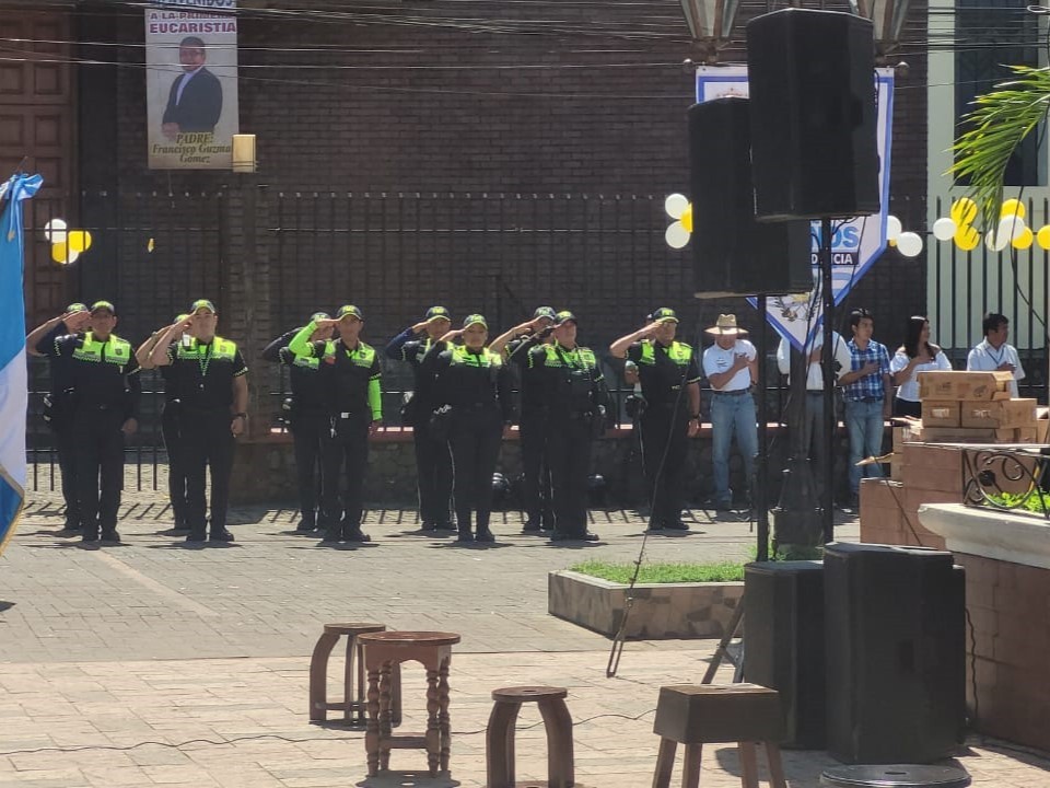 COATEPEQUE: se vive fervor patrio en el municipio