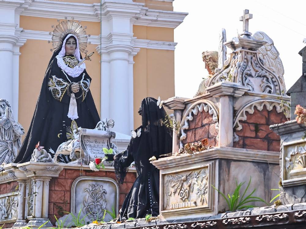 Cortejos procesionales de Sábado Santo 