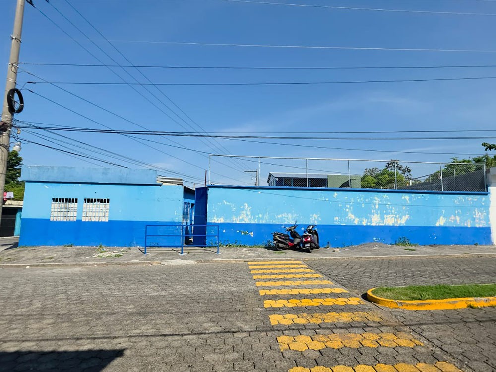 Docentes de escuela en Mazatenango, cansados de ser víctimas de robos
