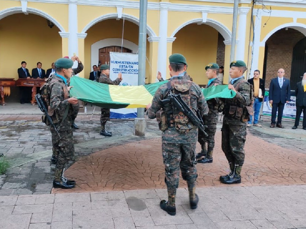 Establecen celebrar cada 2 de julio el día de la bandera de Huehuetenango