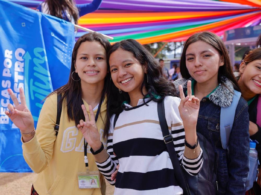 Estos son los requisitos para aplicar a becas de licenciatura y técnico universitario