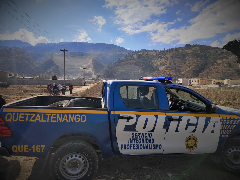 Hombre asesinado en Tierra Colorada Baja pidió ayuda arrastrándose entre la maleza