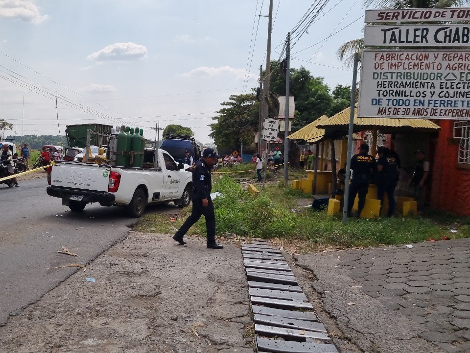 Hombre fallece en accidente de tránsito