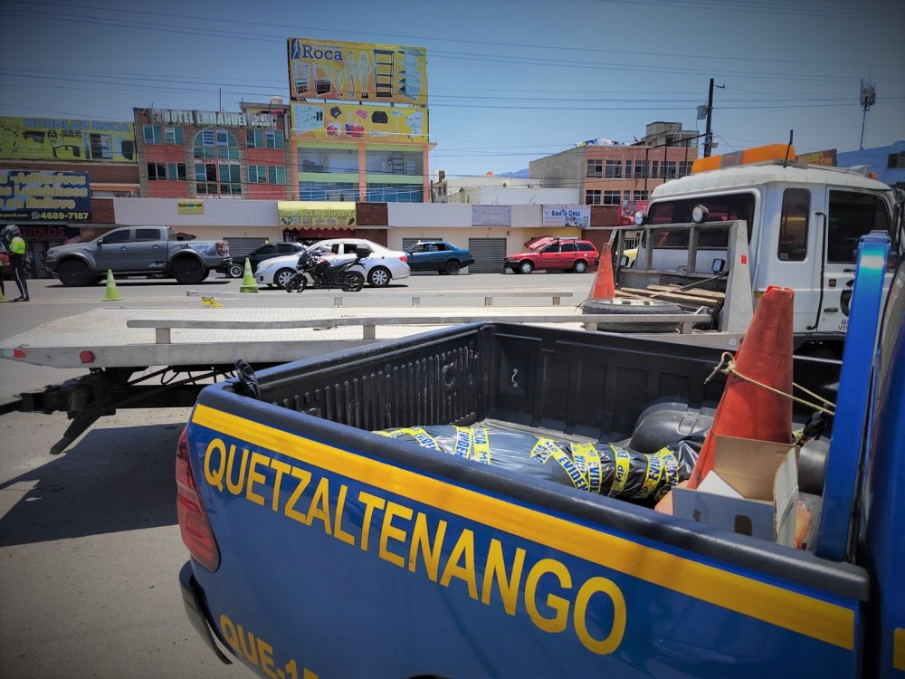 Hombre que perdió la vida en la zona 7 de Xela, impactó contra una grúa