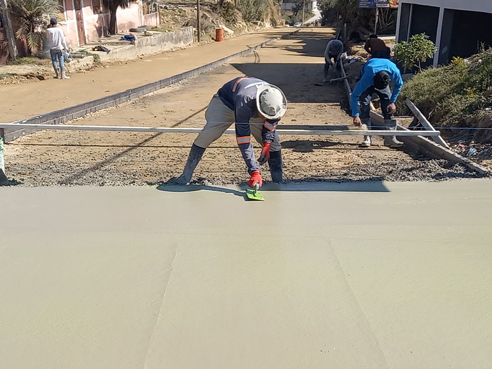 Inicia proyecto de pavimentación de periférico sur en Huehuetenango
