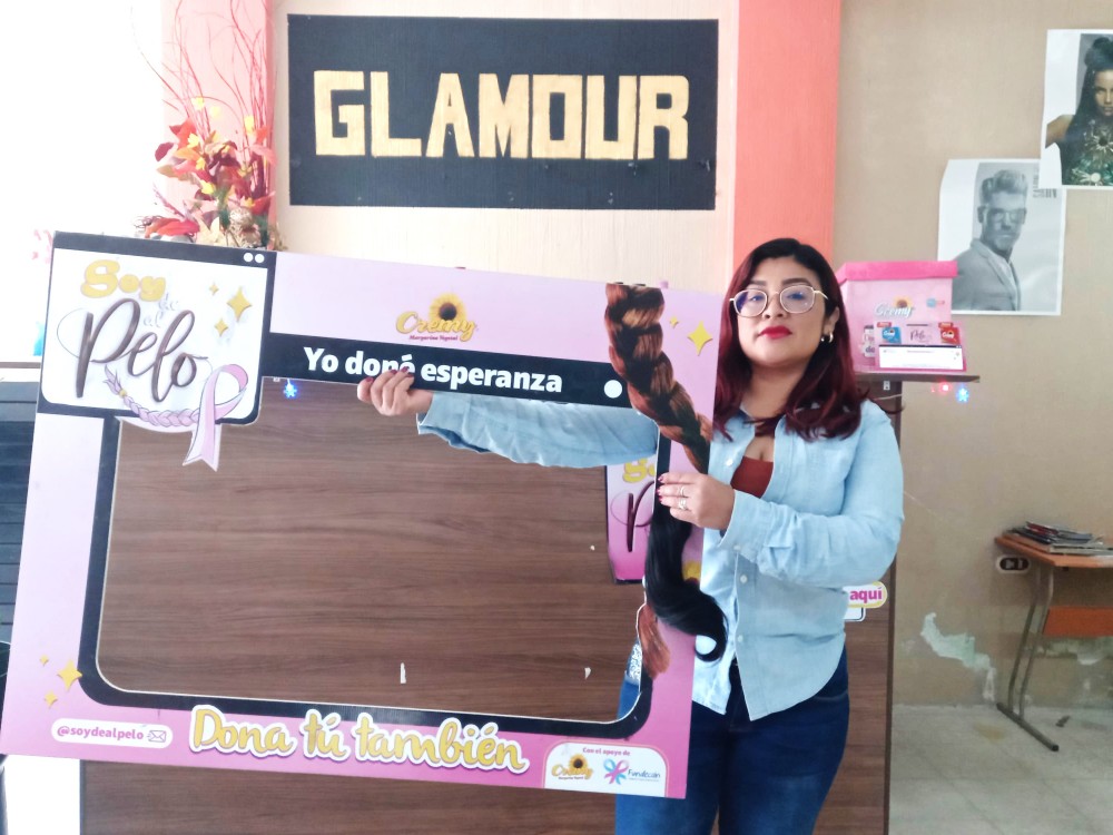 Invitan a donar cabello para mujeres que luchan contra el cáncer