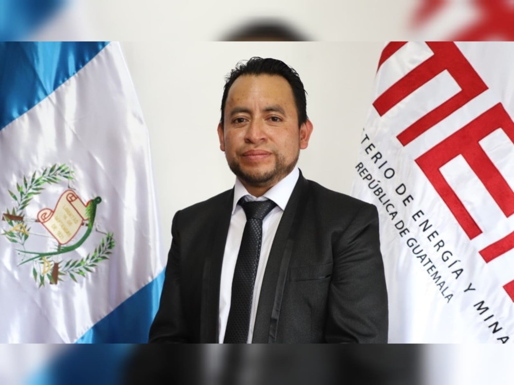 Luis Pacheco, uno de los líderes del movimiento que defendió la democracia y exigió la renuncia de Consuelo Porras, es capturado 