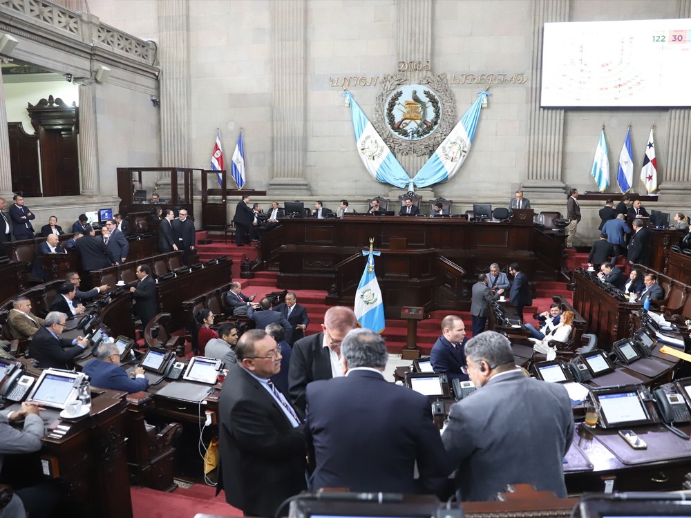 Magistrados del TSE aún conservan su inmunidad