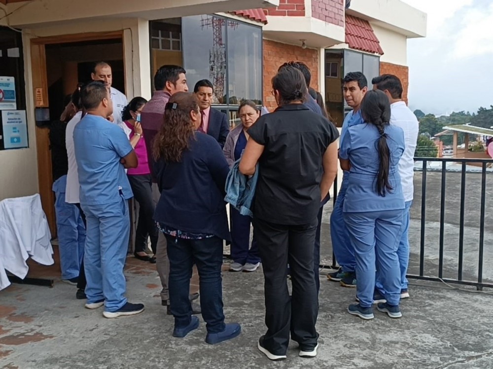 Médicos denuncian a autoridades del Hospital Regional de San Marcos