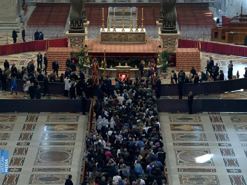 Ministra de Cultura representará a Guatemala en el funeral del papa Francisco