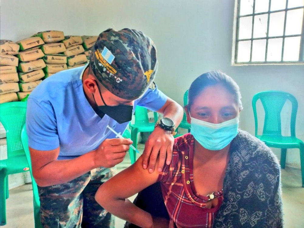 Más de 50 mil dosis contra la influenza han sido aplicadas en Quetzaltenango 