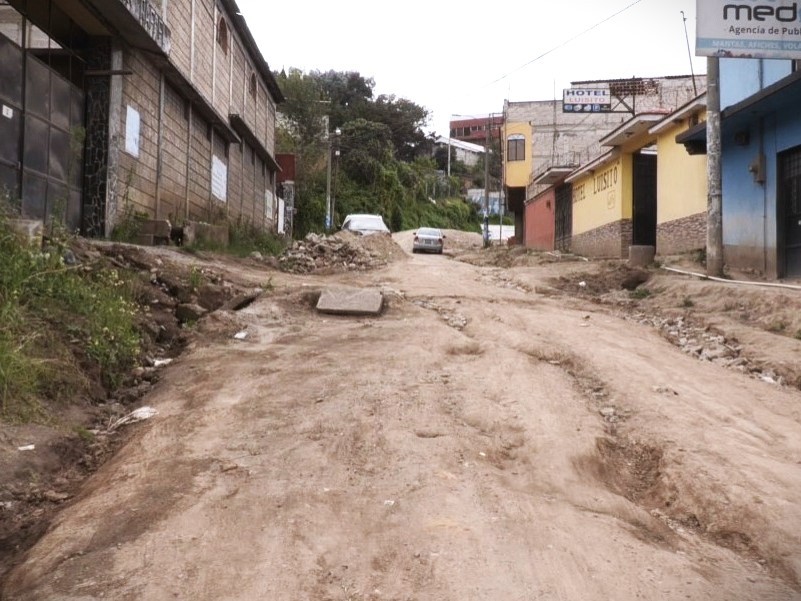 Niegan más tiempo a empresa que trabaja proyecto en la 12 avenida
