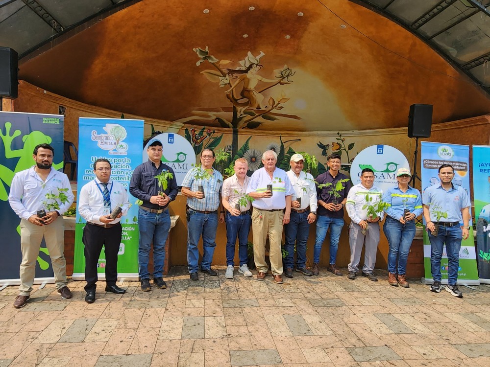 Oficialmente realizan lanzamiento de programa "Sembrando Huella"