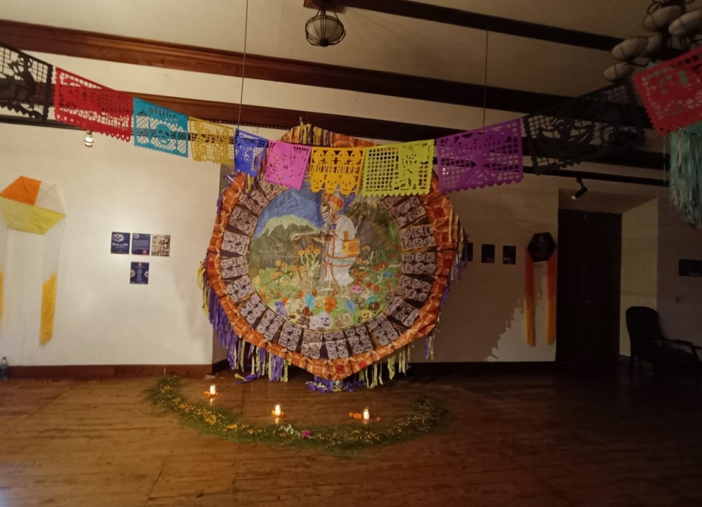 Ofrendas en el Cielo, una exposición intercultural de Guatemala y México