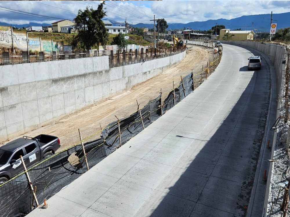 Paso a desnivel en zona 7 de Xela será entregado en agosto de 2025