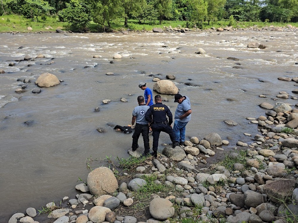Pescador fallece tras ser arrastrado por el rio Nahualate 