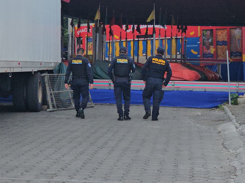 PNC refuerza la seguridad en el campo de la feria de San Marcos