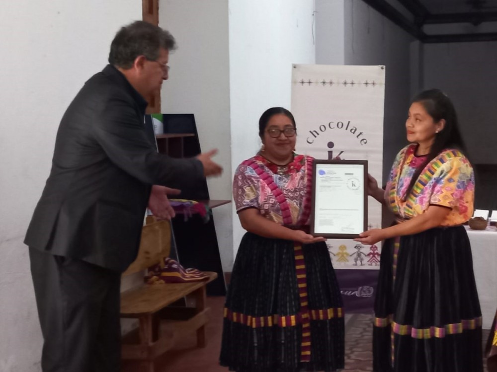 Productoras quetzaltecas ahora podrán exportar al extranjero 