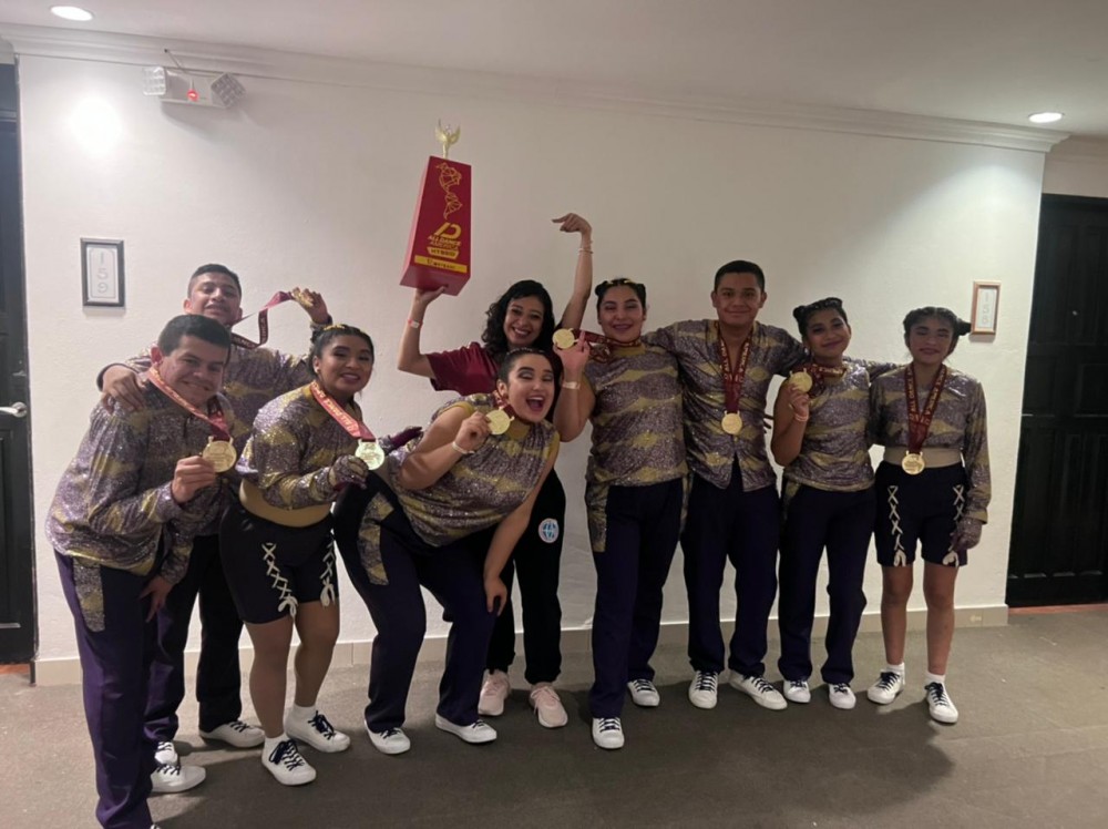 Quetzaltecos con discapacidad auditiva ganan campeonato internacional de baile 