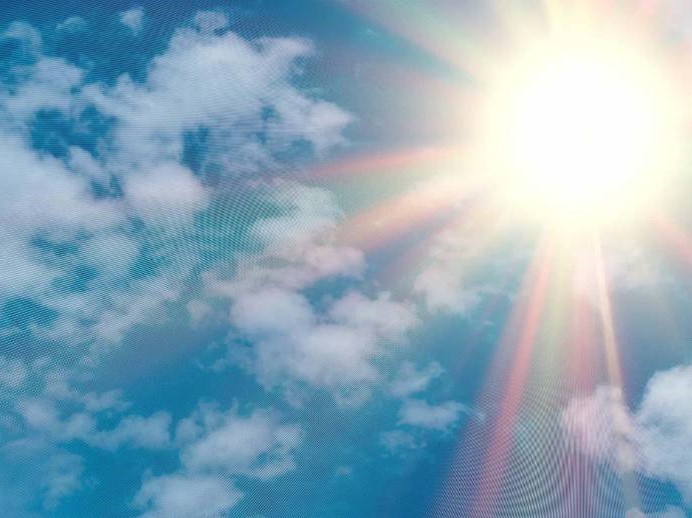 Advierten a vecinos protegerse de los rayos del sol para evitar enfermedades