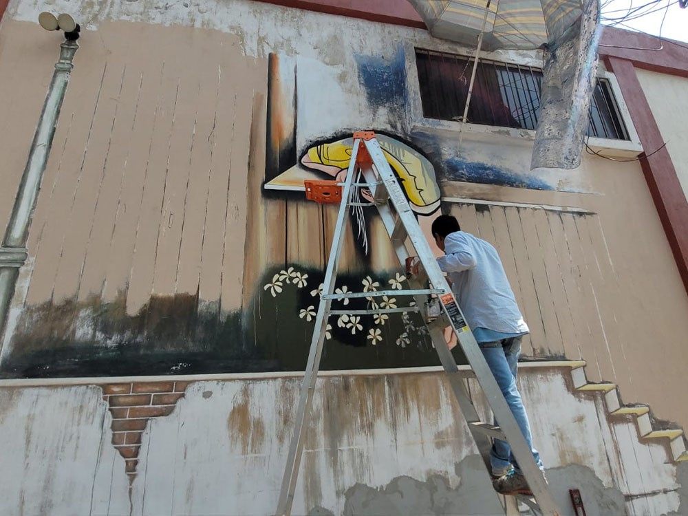 Realizan remozamiento en teatro de Coatepeque