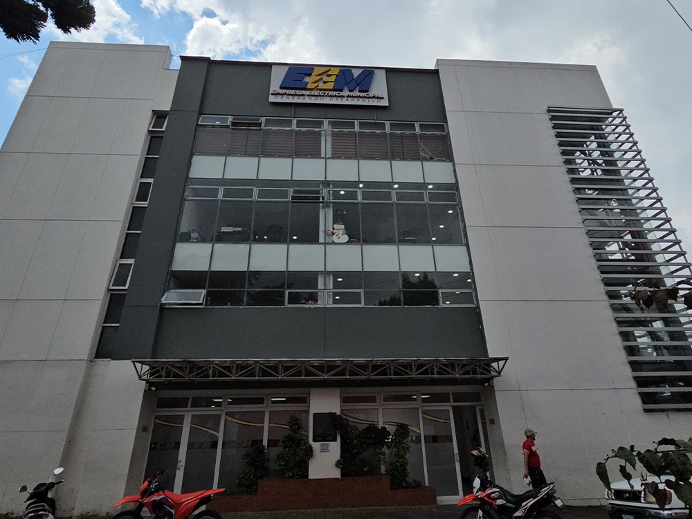 Realizarán encuesta sobre servicio que presta la Empresa Eléctrica Municipal.