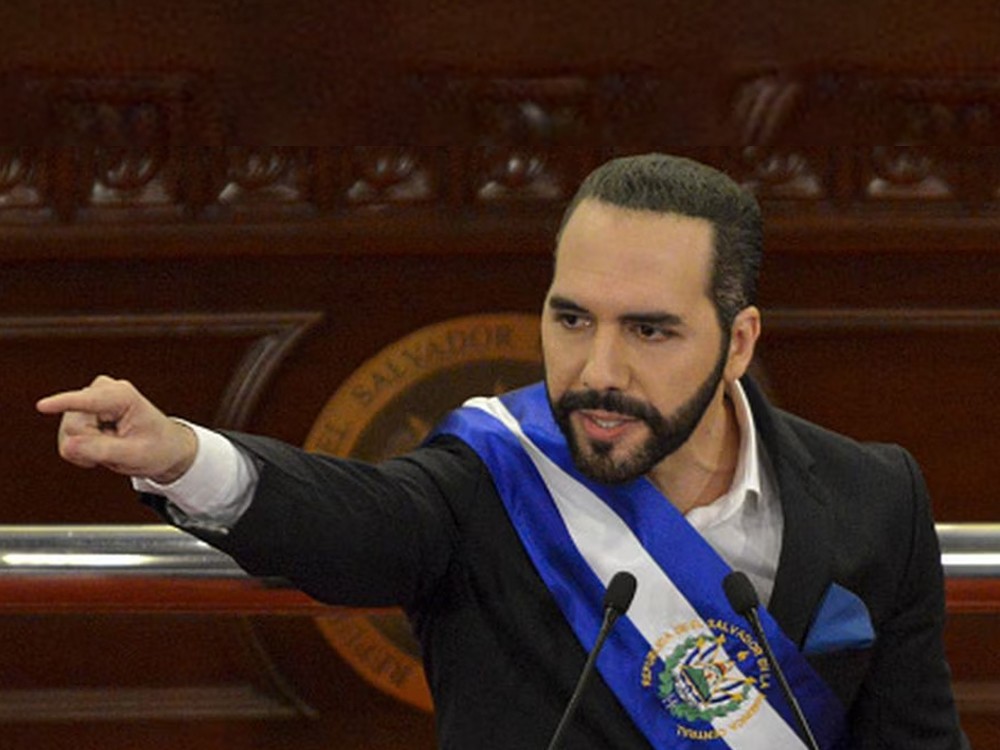 Reelección, denuncias sobre violaciones de DDHH y disminución de la violencia marcan los 4 años de Bukele en El Salvador