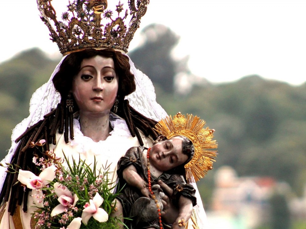 Santísima Virgen del Rosario de Huacho - VIRGEN DE LA MEDALLA