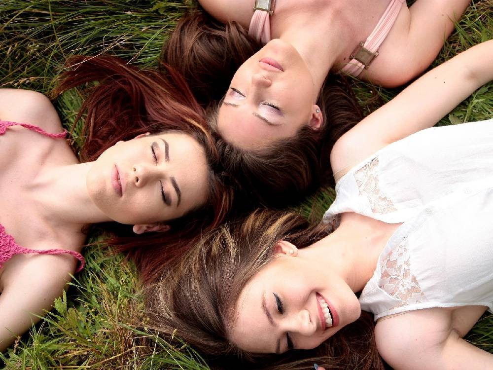 SALUD MENTAL | “El arte de ser feliz: Descubre tu poder como mujer”