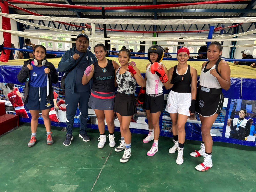 Selección femenina de Boxeo realiza campamento en Xela rumbo a los Centroamericanos