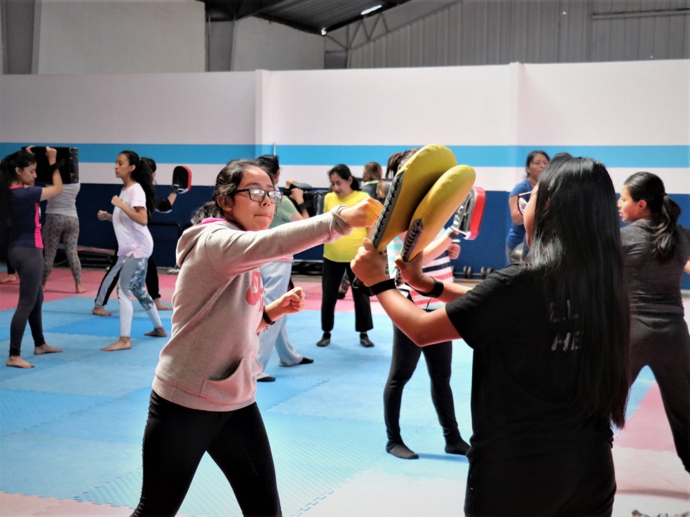 Usan el taekwondo como motivación para empoderar a mujeres en Quetzaltenango