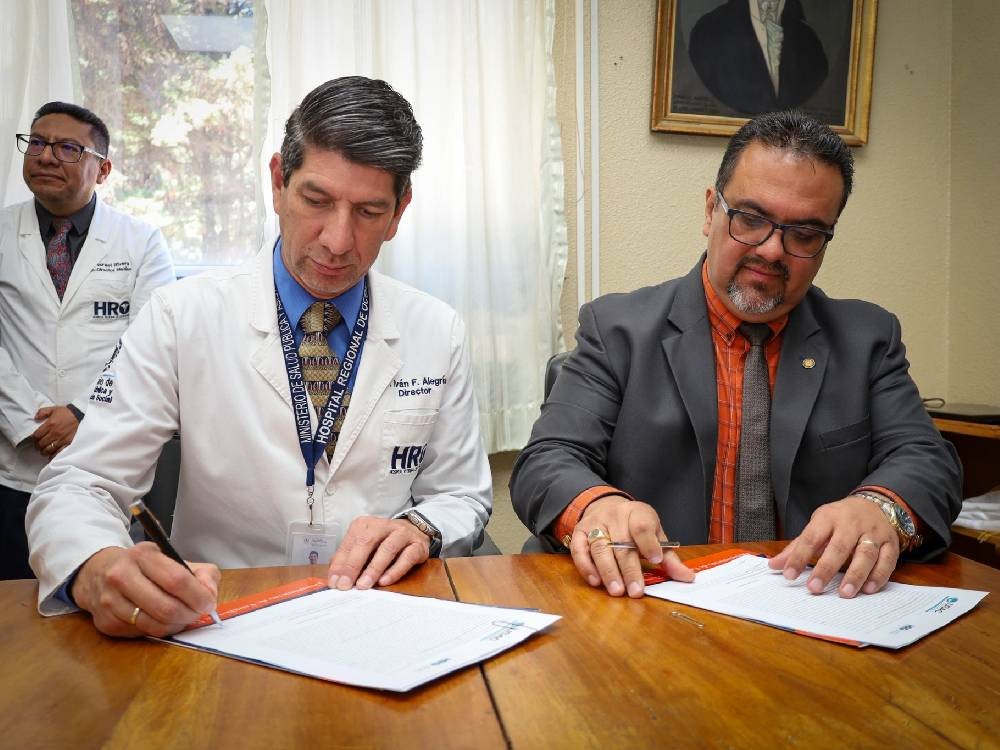 VIDEO | El Hospital Regional de Occidente y el Centro Universitario de Occidente firman acuerdo de cooperación 