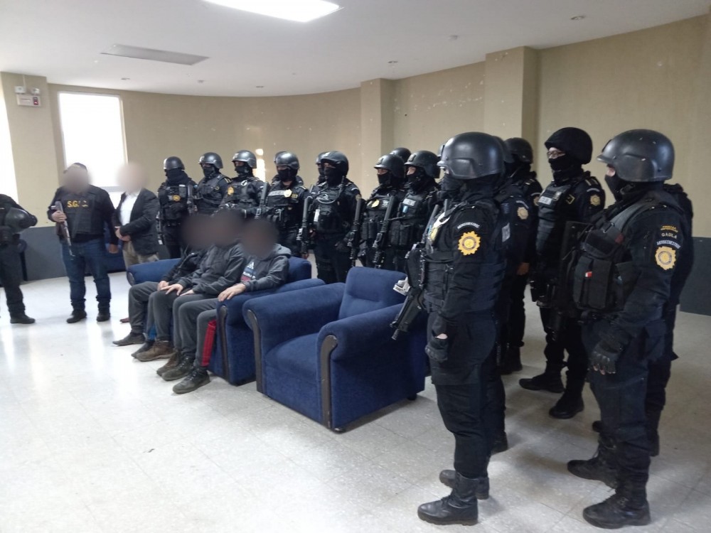VIDEOS: Liberan a tres trabajadores del Ministerio Público secuestrados en San Marcos 