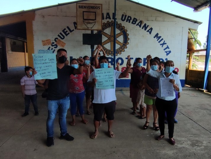 120 niños de primero primaria no tienen maestros en una escuela de Coatepeque