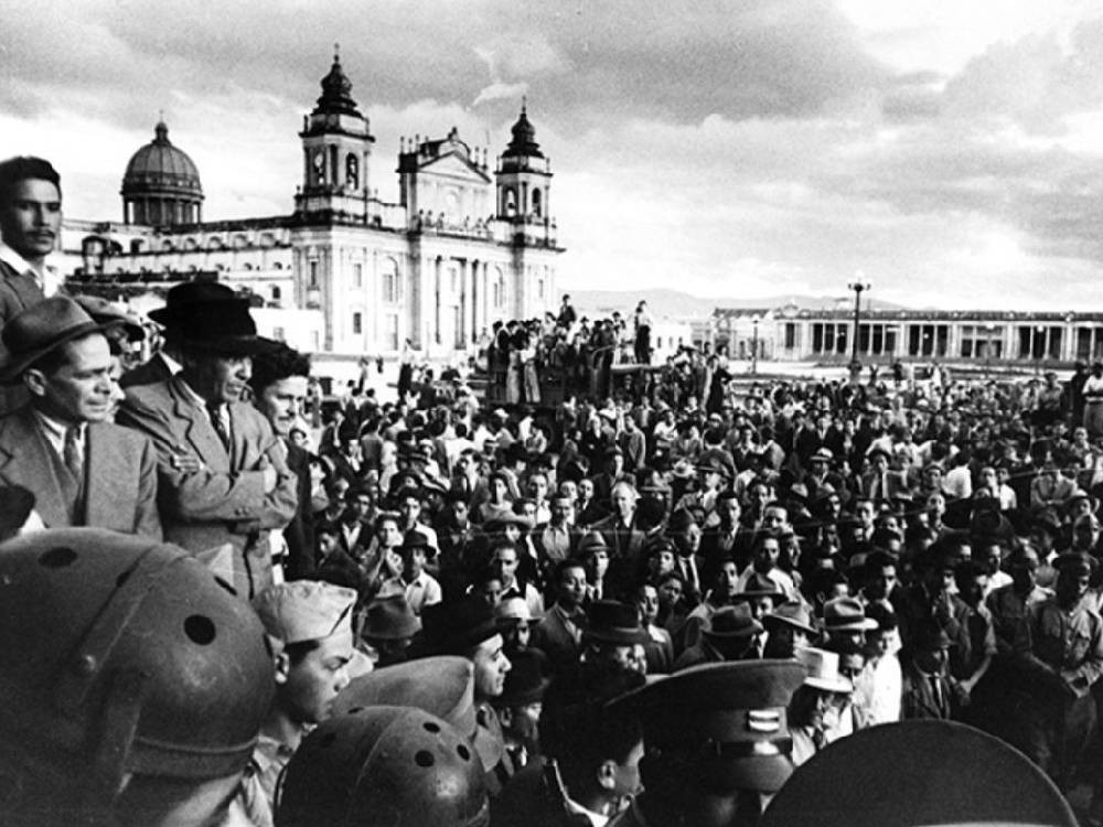 20 de octubre de 1944, una fecha clave en la historia del país