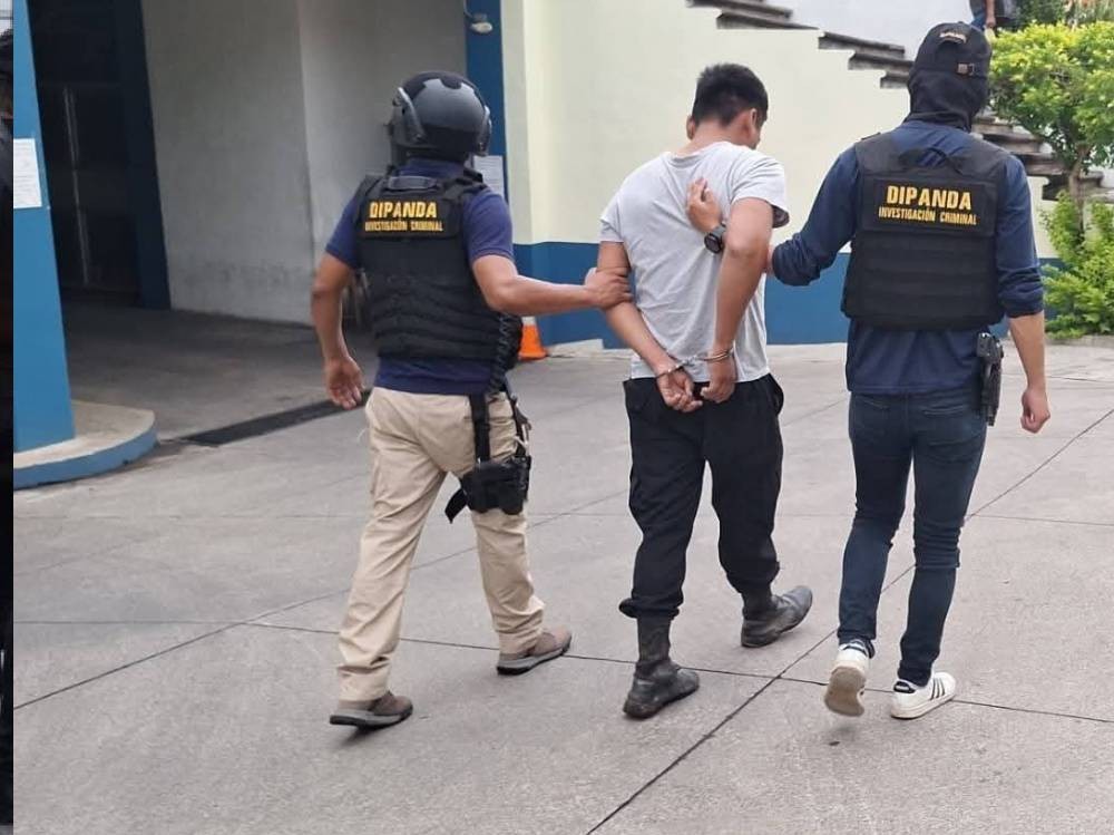 6 capturados en allanamientos por el delito de extorsión en Retalhuleu