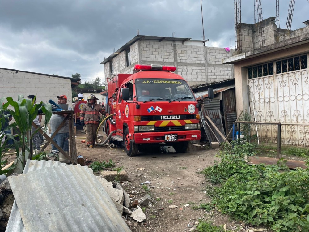 60 mil en pérdidas deja incendio en La Esperanza, Quetzaltenango 