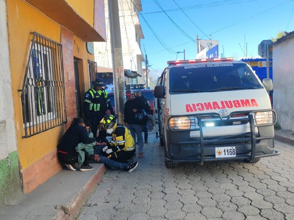 Accidente de tránsito deja un hombre herido en Chiantla
