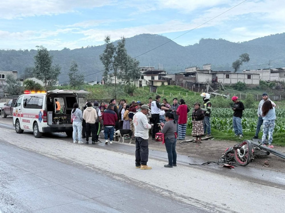 Accidentes dejan a tres personas heridas en el Valle de Palajunoj, Quetzaltenango