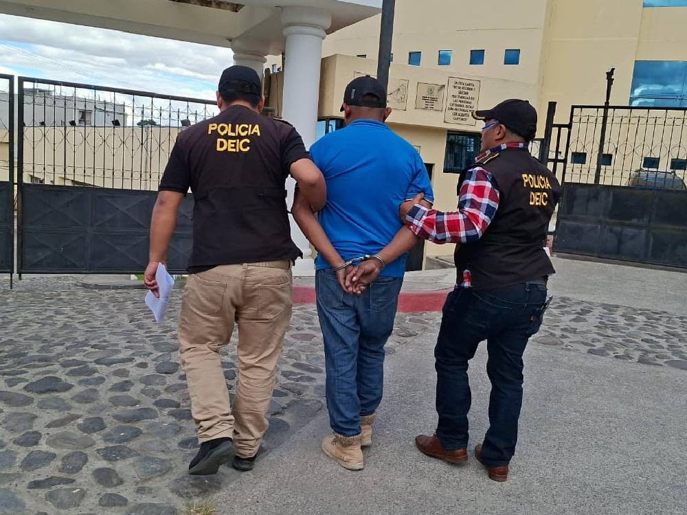 Acusado de agredir sexualmente a una adolescente es capturado en Xela