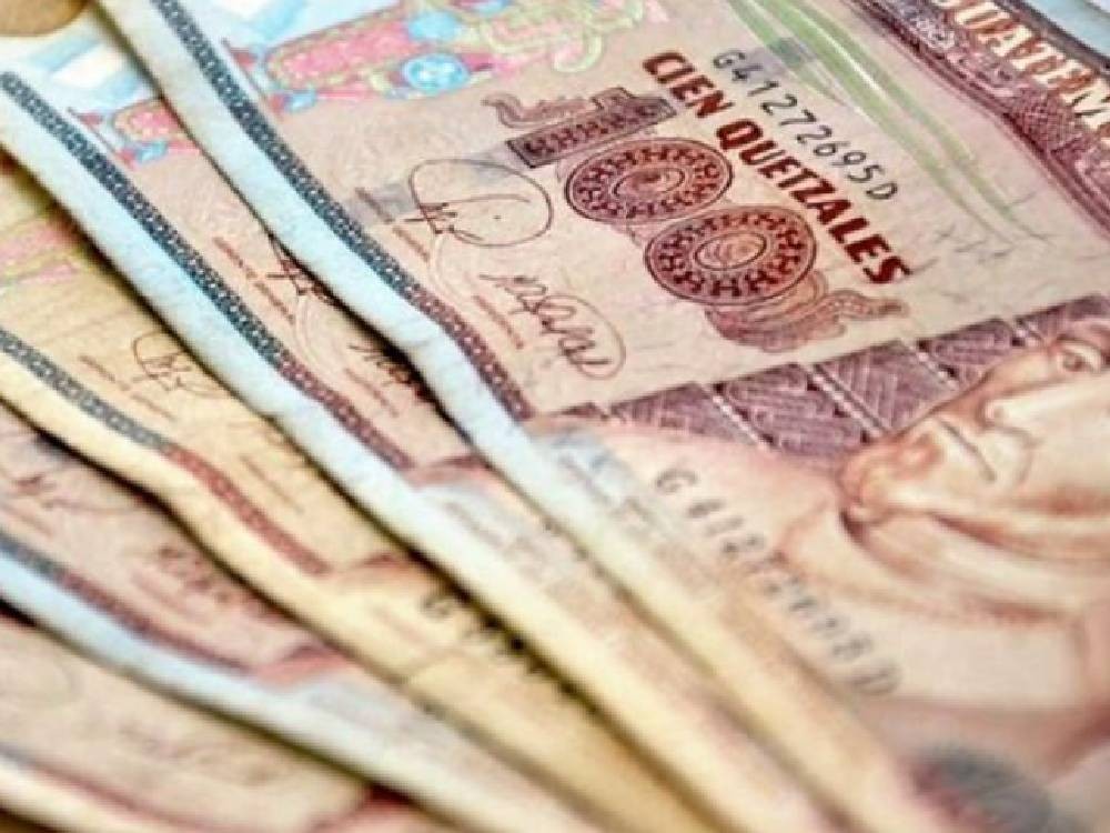 Advierten multas de hasta 18 salarios mínimos a patronos que incumplan pago del bono 14