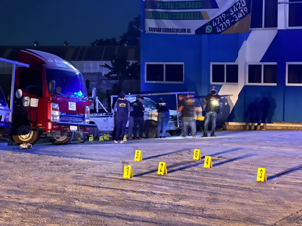 Agentes de seguridad ebrios disparan contra trabajador de la misma empresa