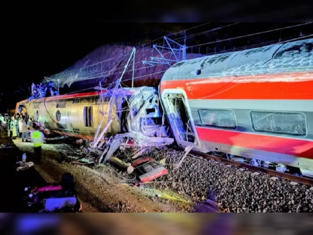 Al menos 39 muertos deja accidente de trenes en España 