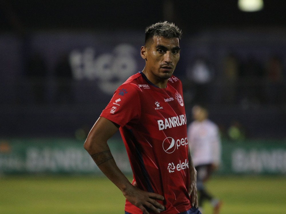 Amarini sobre Jonathan Morán: “confiamos en él y seguiremos confiando en él”