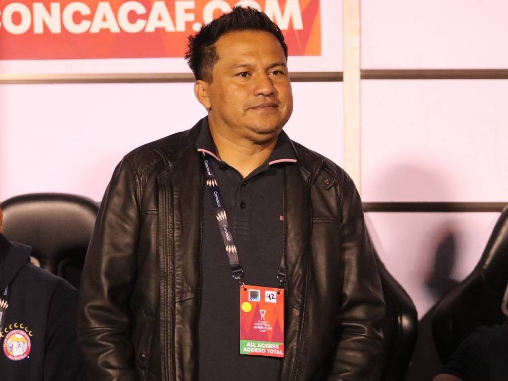 Amarini Villatoro: “Ahora hay que ganar de visita lo que hemos perdido de local para clasificar”