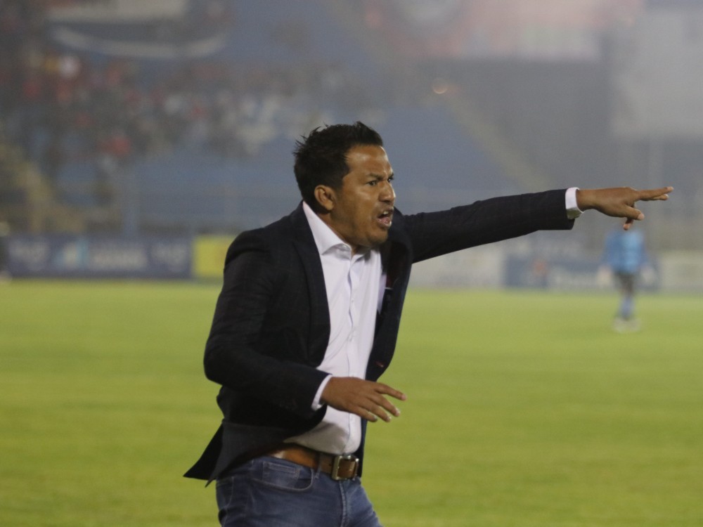 Amarini Villatoro: “Mantengo mi postura que el equipo va a clasificar y va a pelear el título”